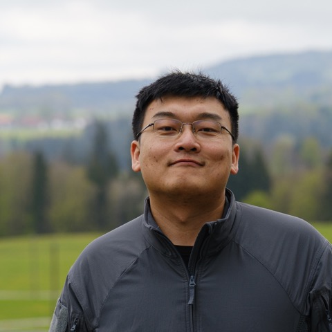 Zihao Lu